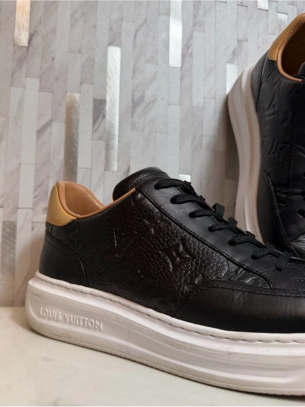 🎩Louis Vuitton Men’s Black Monogram Beverly Hills Sneakers Size 7.5UK/9US